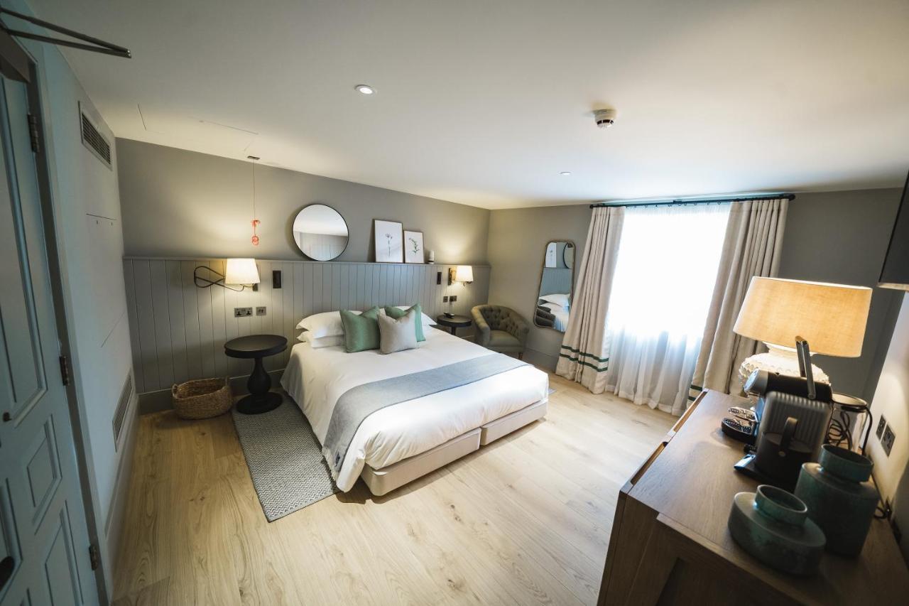 Highfield Park Hotell Hook  Exteriör bild