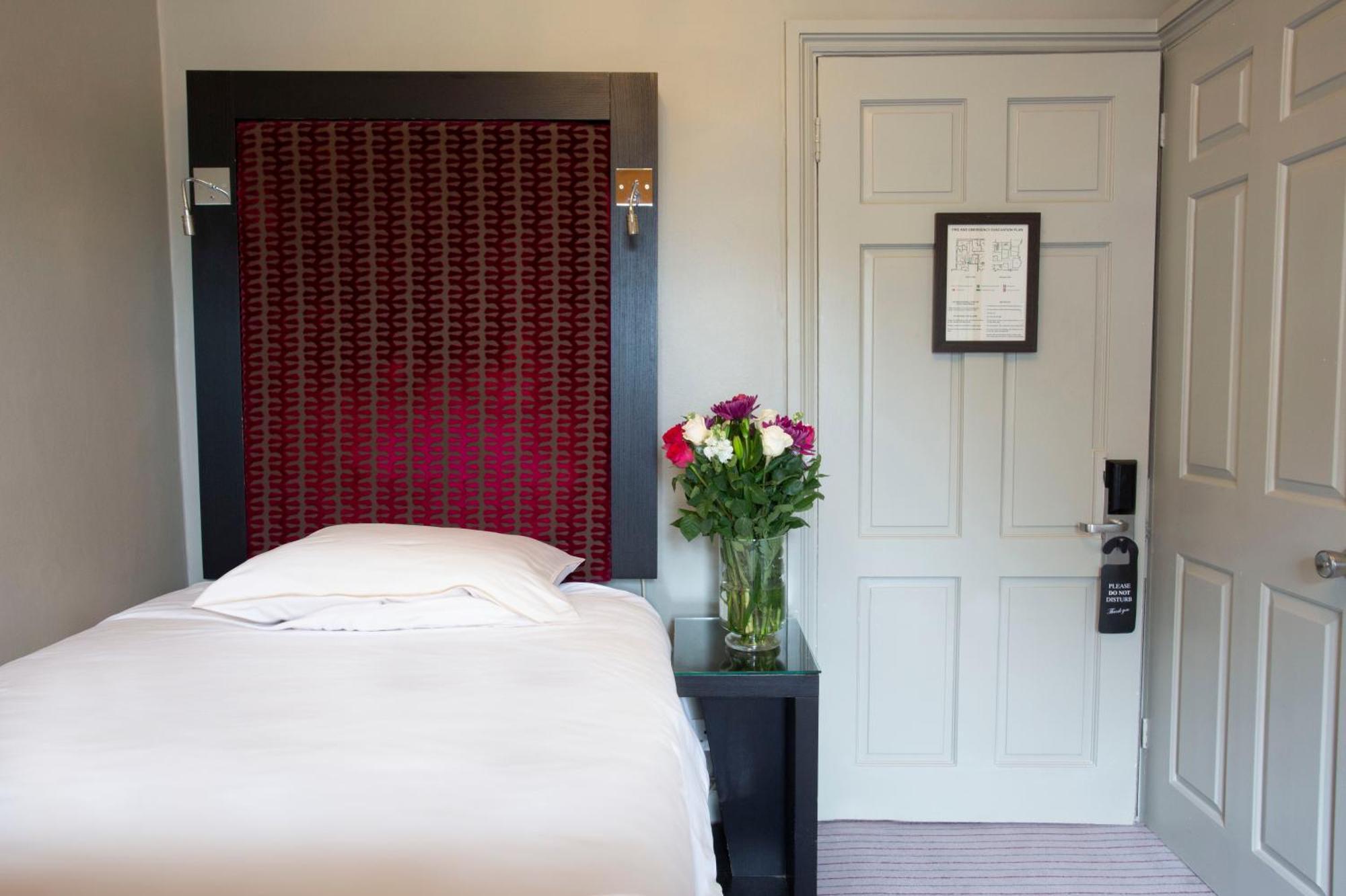 Highfield Park Hotell Hook  Exteriör bild