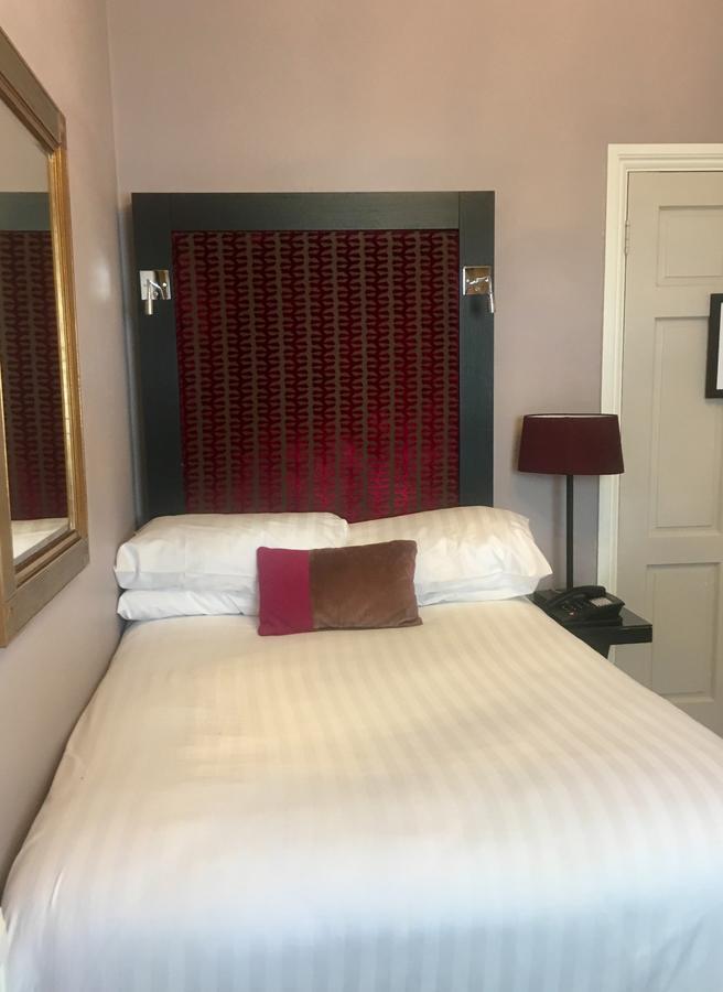 Highfield Park Hotell Hook  Exteriör bild