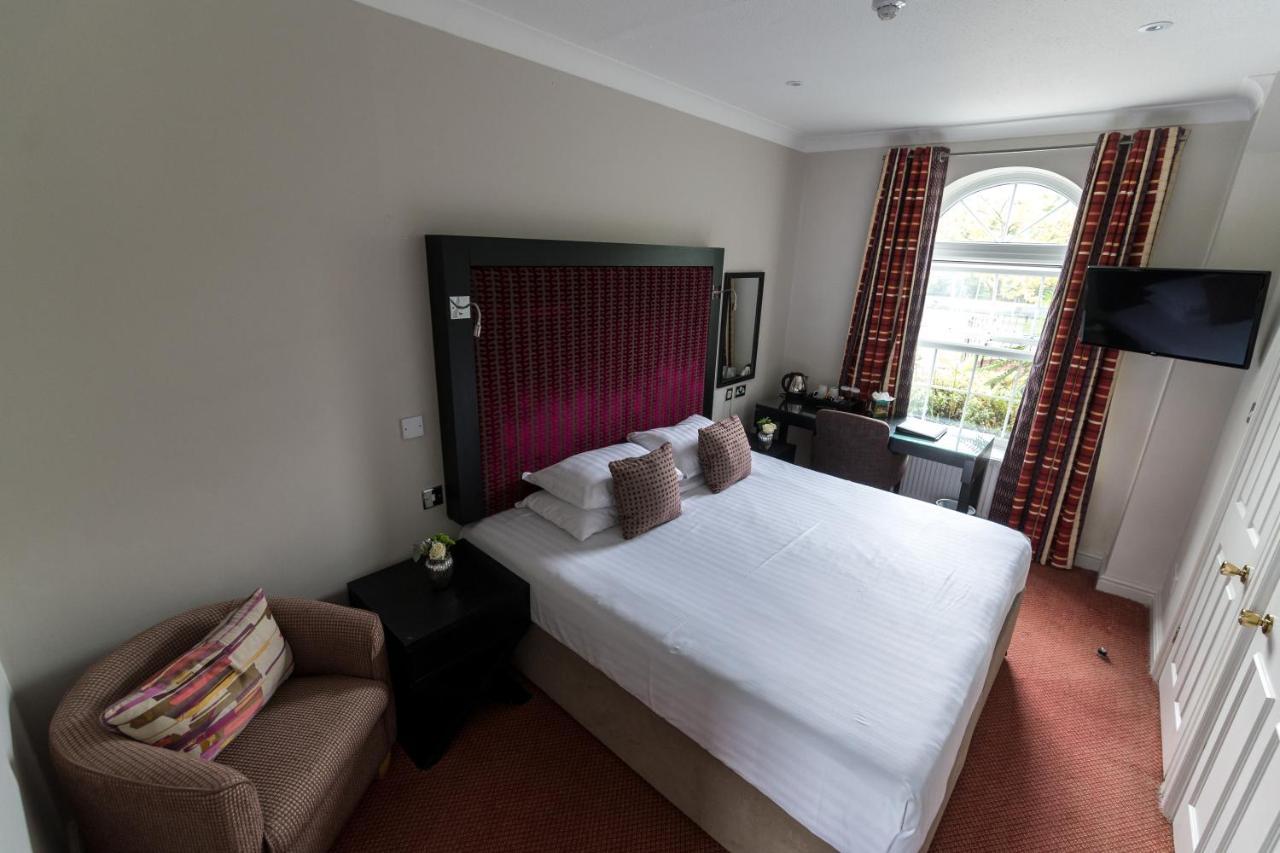 Highfield Park Hotell Hook  Exteriör bild
